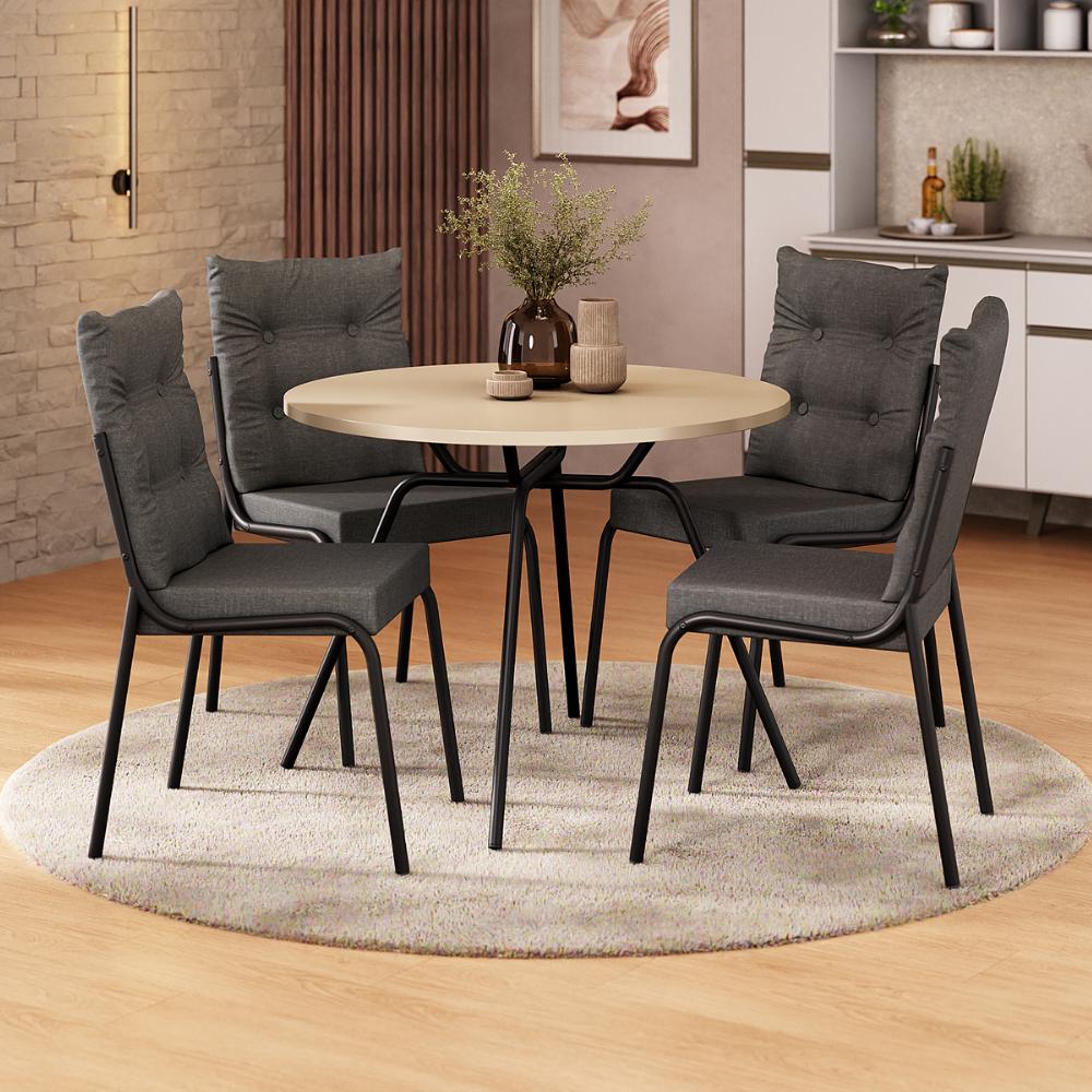 Conjunto de jantar Lisboa com mesa redonda off white e 4 cadeiras estofadas, ambientado com tapete redondo e vasos